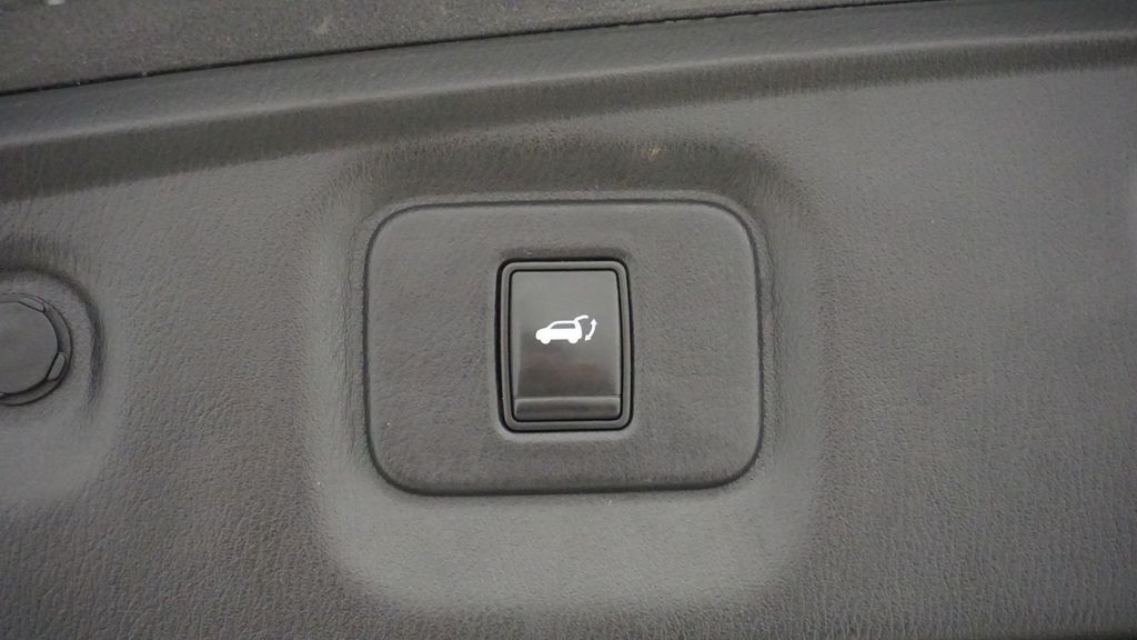 Thumbnail: 2017 INFINITI QX60 - 25