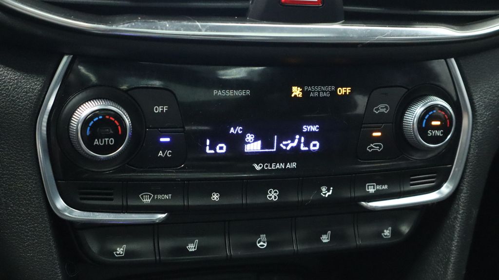 Thumbnail: 2020 Hyundai Santa Fe - 36