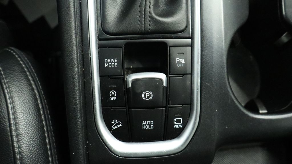 Thumbnail: 2020 Hyundai Santa Fe - 35