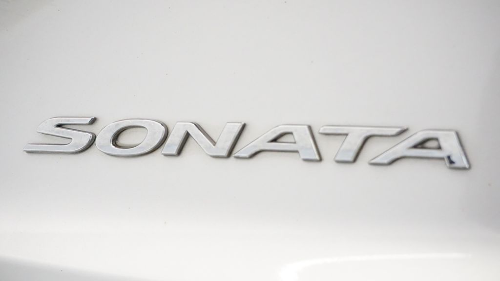 Thumbnail: 2017 Hyundai Sonata - 22