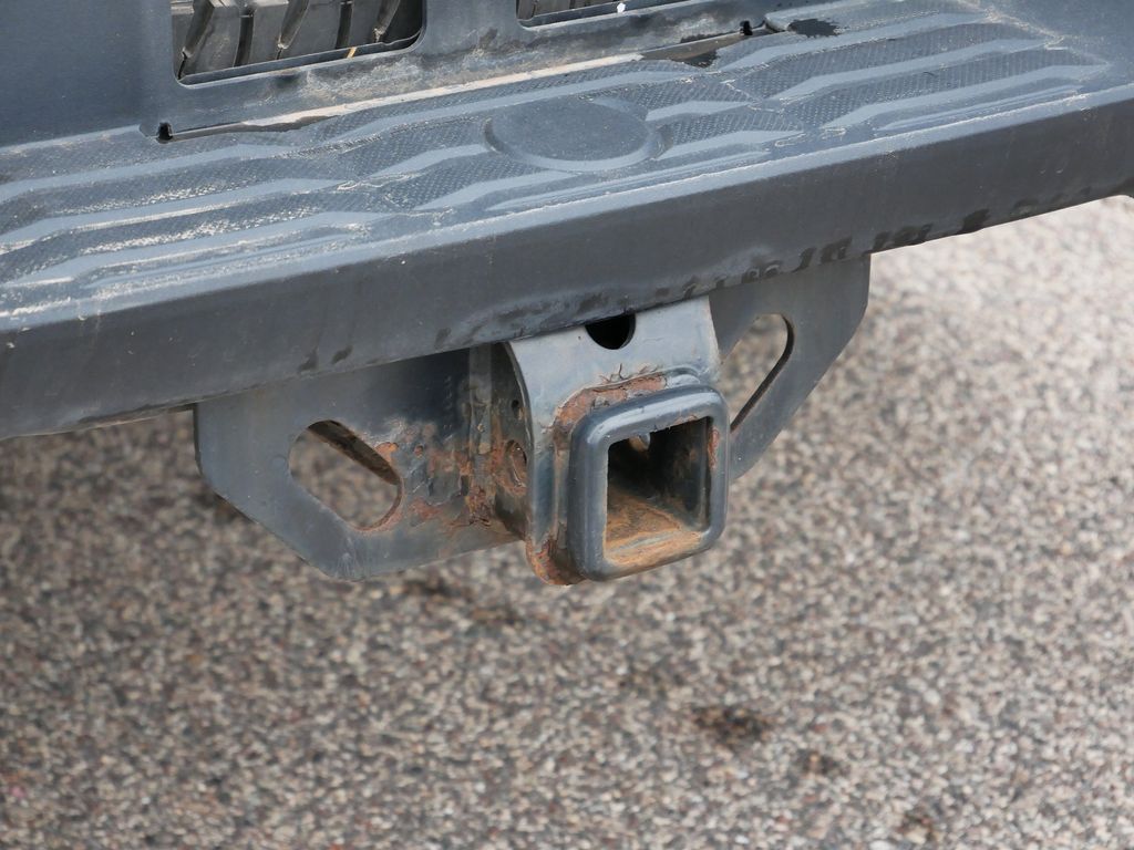 Thumbnail: 2015 Toyota Tundra - 21