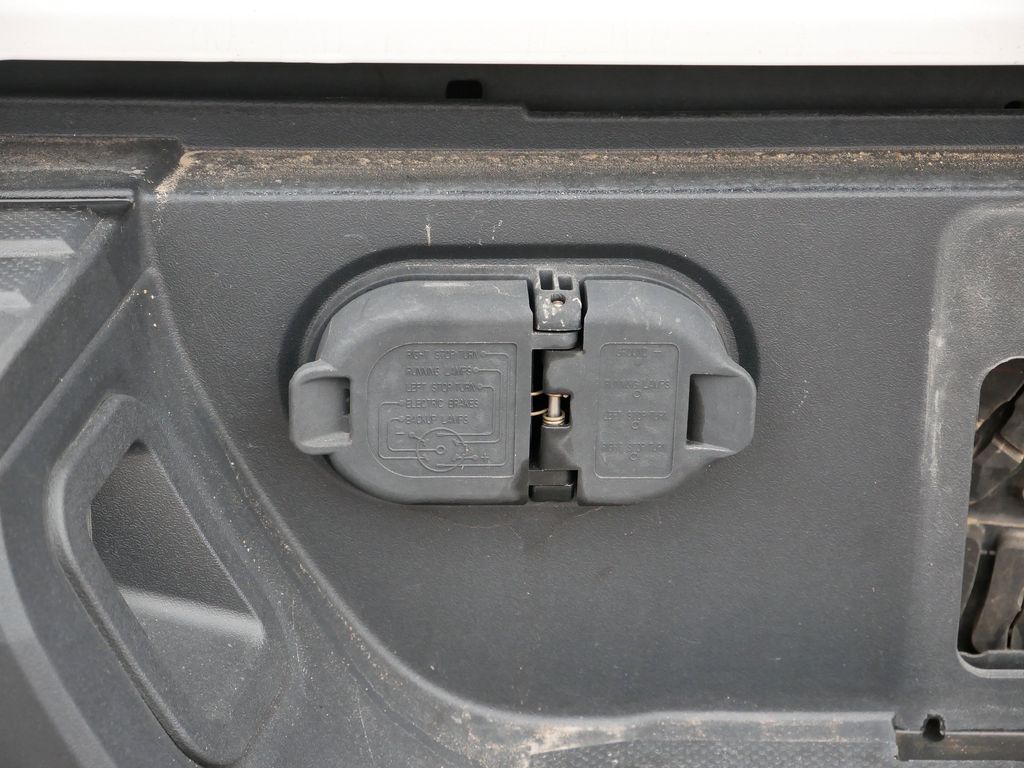 Thumbnail: 2015 Toyota Tundra - 22