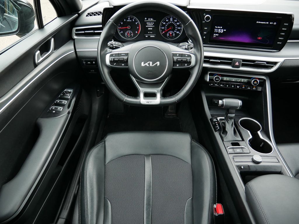 Thumbnail: 2023 Kia K5 - 9