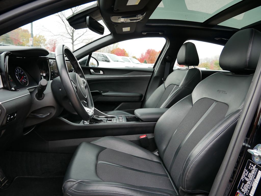 Thumbnail: 2023 Kia K5 - 10