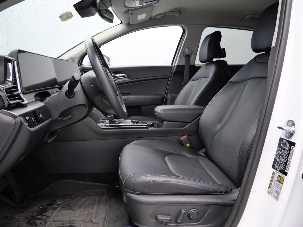 Thumbnail: 2025 Kia Sportage - 6