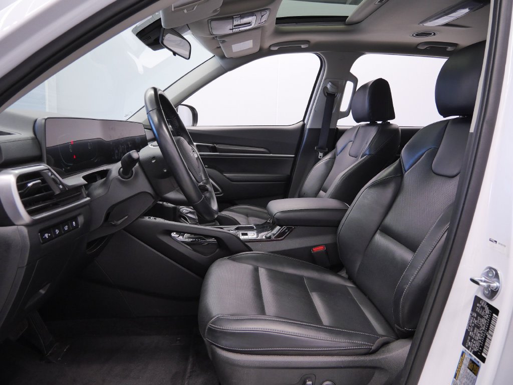Thumbnail: 2025 Kia Telluride - 9