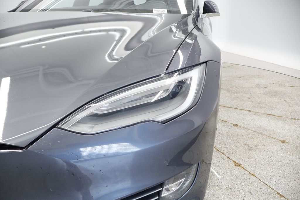 Thumbnail: 2020 Tesla Model S - 15