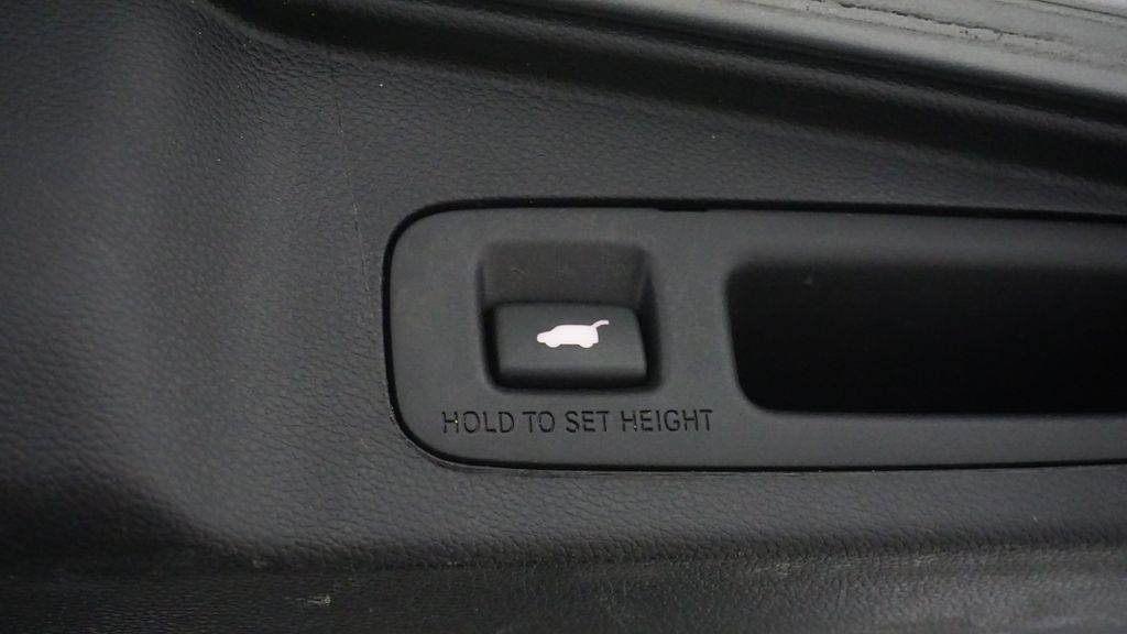 Thumbnail: 2021 Honda CR-V - 23