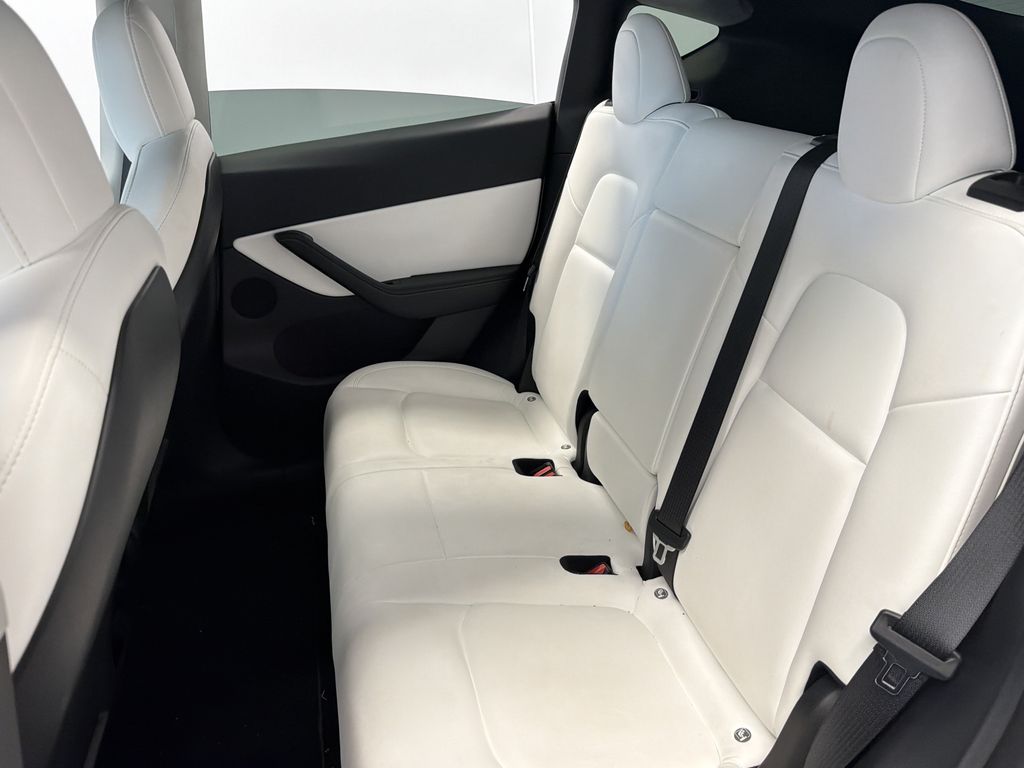 Thumbnail: 2022 Tesla Model Y - 22