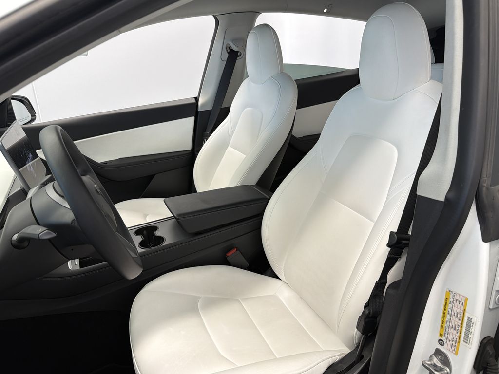 Thumbnail: 2022 Tesla Model Y - 9