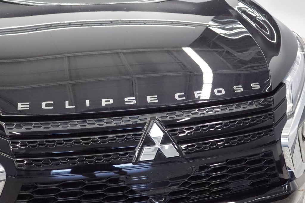 Thumbnail: 2022 Mitsubishi Eclipse Cross - 5
