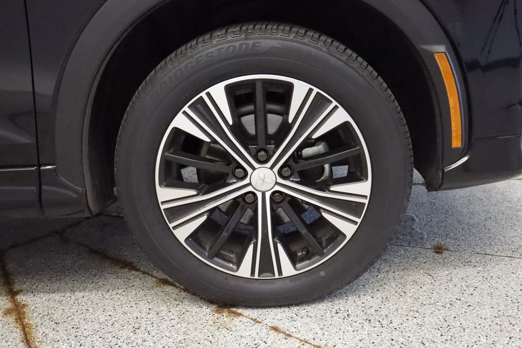 Thumbnail: 2022 Mitsubishi Eclipse Cross - 6