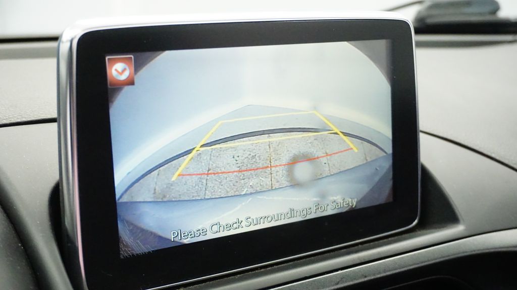 Thumbnail: 2017 Fiat 124 Spider - 30