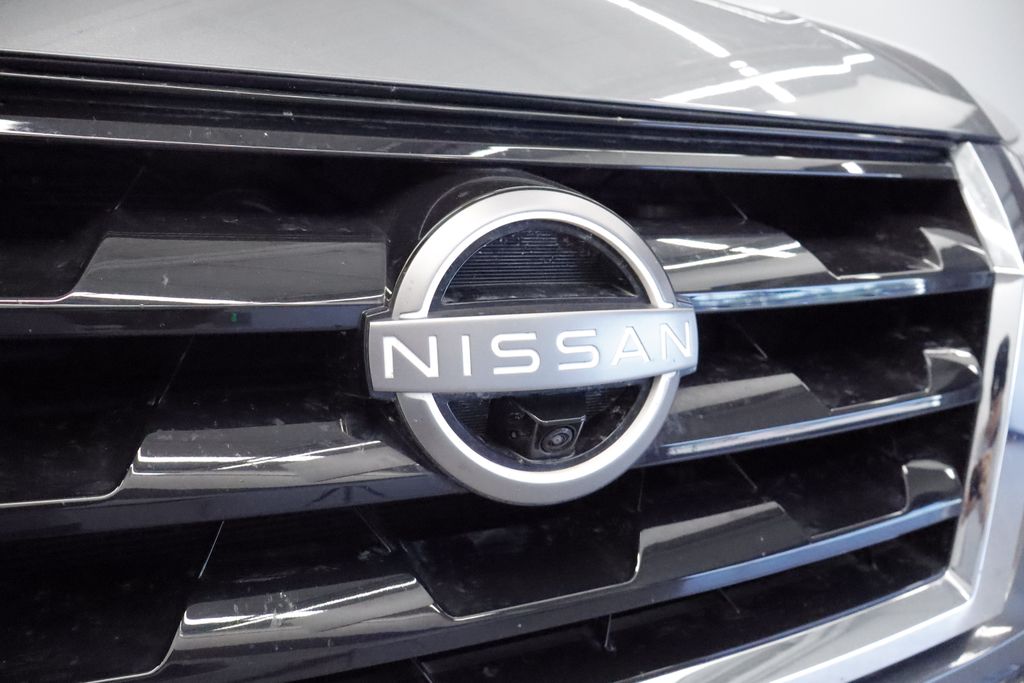 Thumbnail: 2021 Nissan Armada - 6