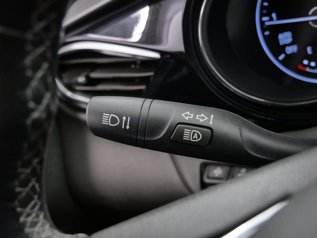 Thumbnail: 2020 Buick Encore GX - 23