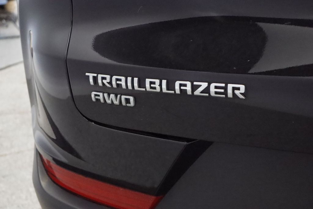 Thumbnail: 2024 Chevrolet TrailBlazer - 6
