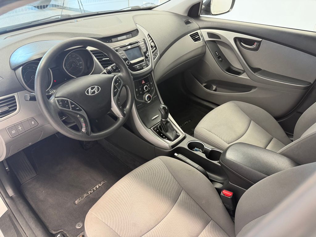 Thumbnail: 2015 Hyundai Elantra - 2