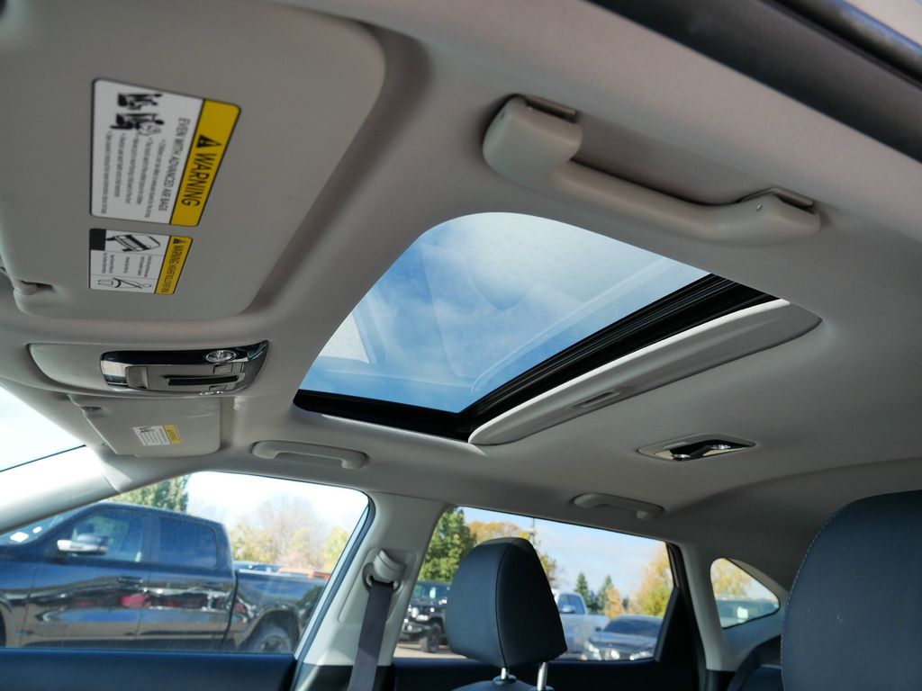 Thumbnail: 2021 Kia Seltos - 24