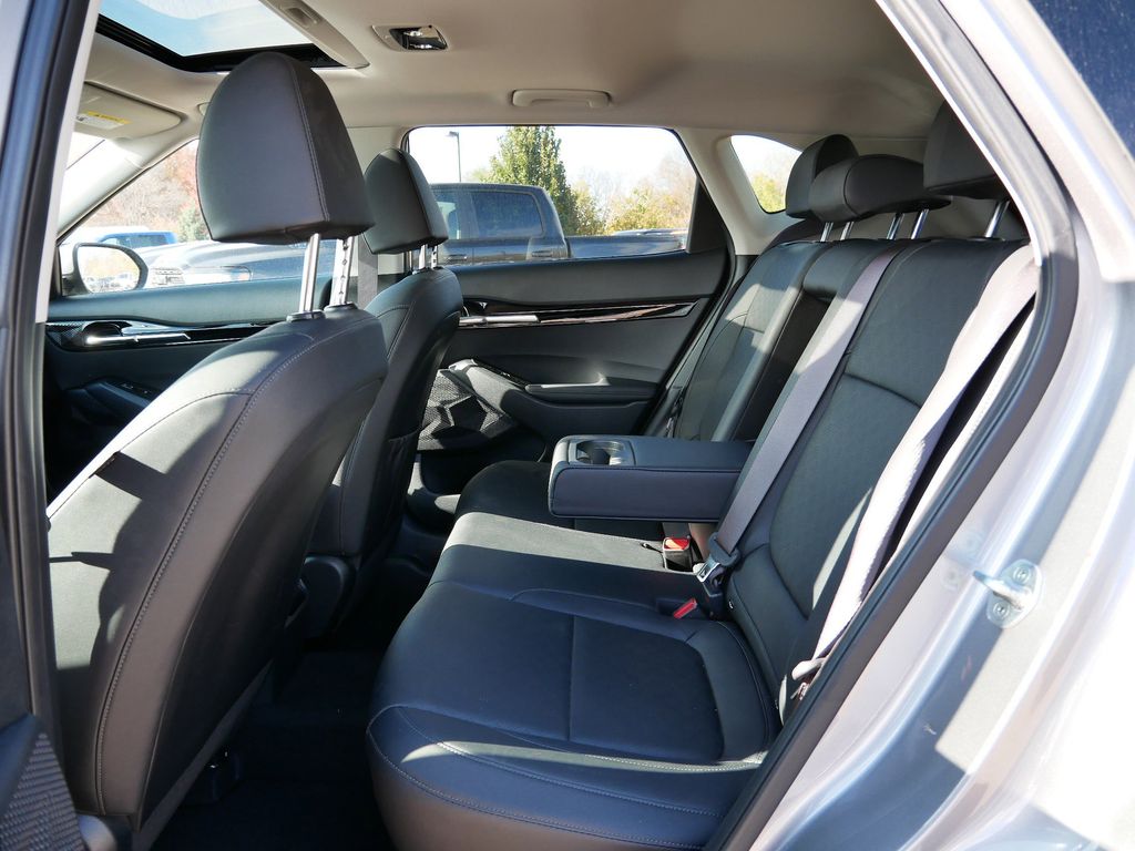 Thumbnail: 2021 Kia Seltos - 25