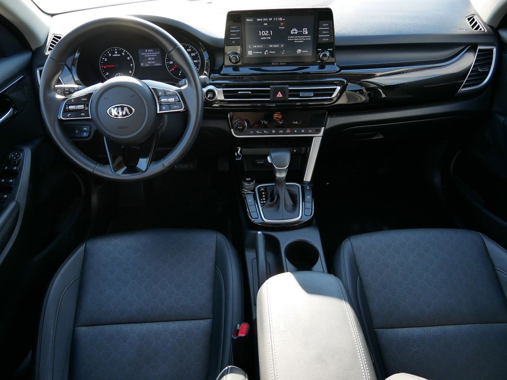 Thumbnail: 2021 Kia Seltos - 9