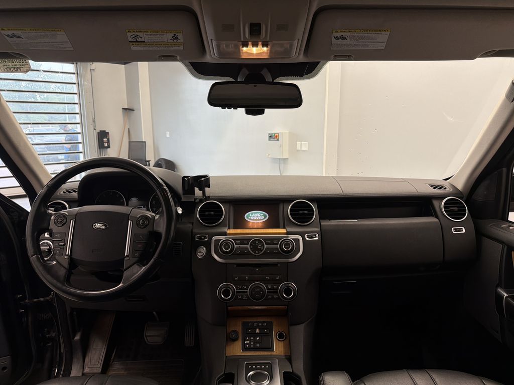 Thumbnail: 2015 Land Rover LR4 - 7