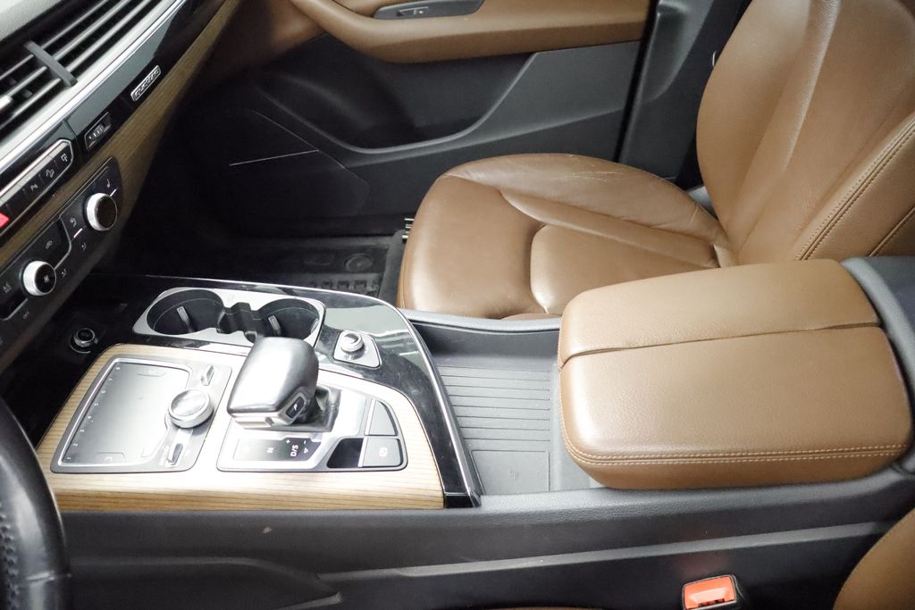 Thumbnail: 2017 Audi Q7 - 28