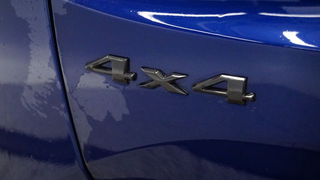 Thumbnail: 2019 Jeep Renegade - 21