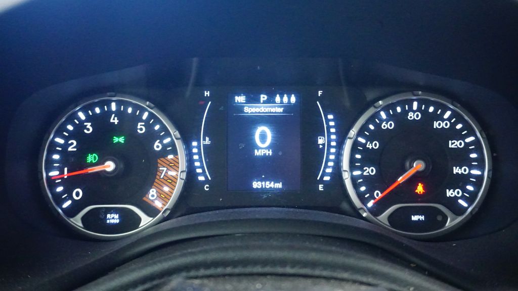 Thumbnail: 2019 Jeep Renegade - 13