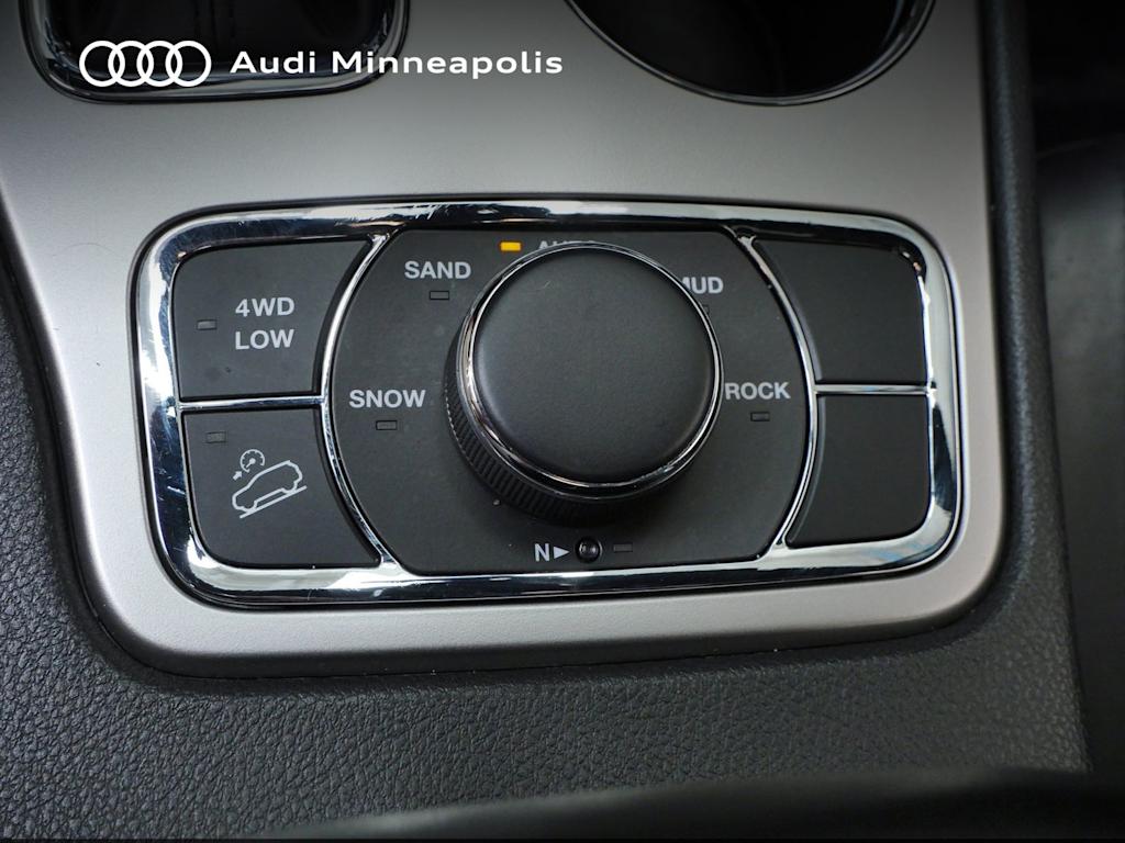 Thumbnail: 2019 Jeep Grand Cherokee - 22