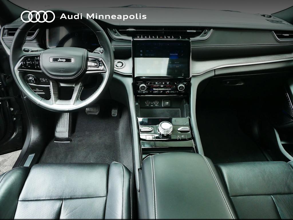 Thumbnail: 2022 Jeep Grand Cherokee - 8