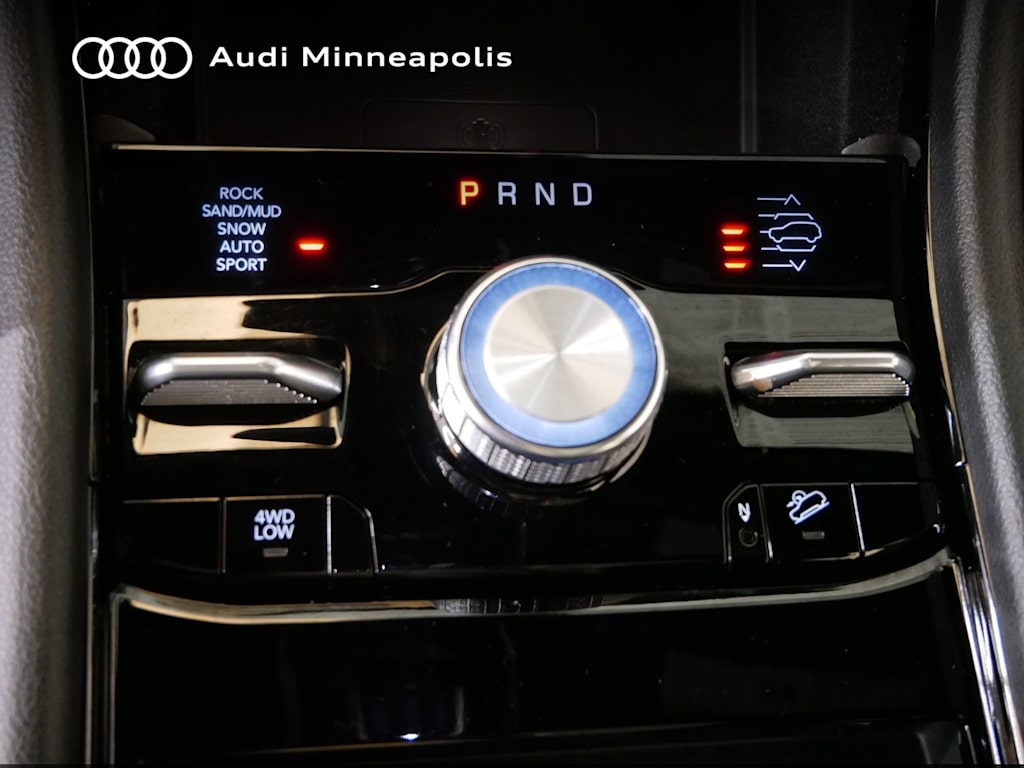 Thumbnail: 2022 Jeep Grand Cherokee - 25