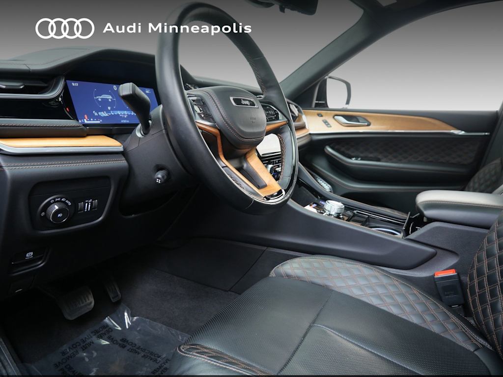 Thumbnail: 2022 Jeep Grand Cherokee - 2