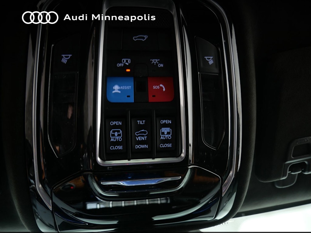 Thumbnail: 2022 Jeep Grand Cherokee - 24