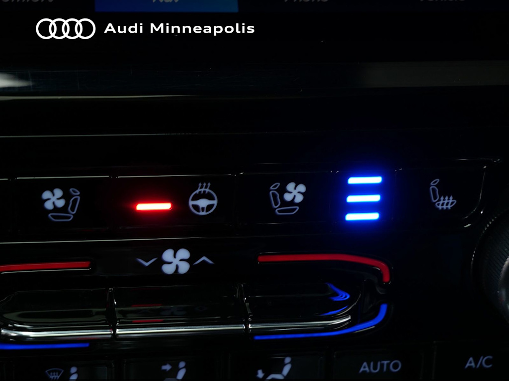 Thumbnail: 2022 Jeep Grand Cherokee - 25