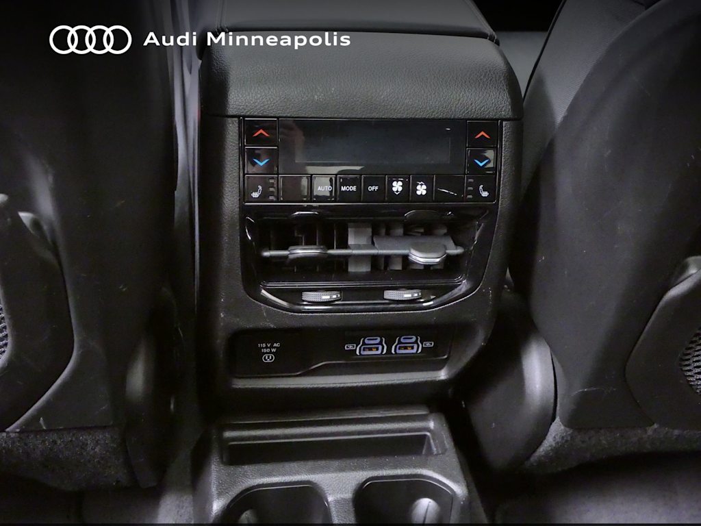 Thumbnail: 2021 Jeep Grand Cherokee L - 18