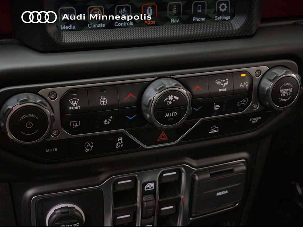 Thumbnail: 2023 Jeep Gladiator - 23