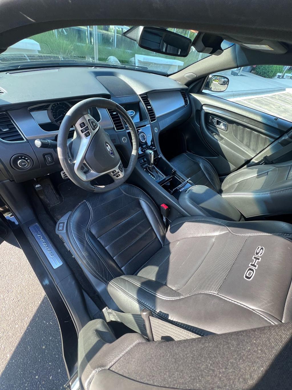 Thumbnail: 2018 Ford Taurus - 2