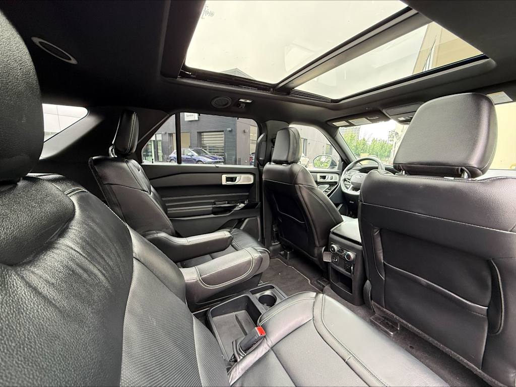 Thumbnail: 2021 Ford Explorer - 6