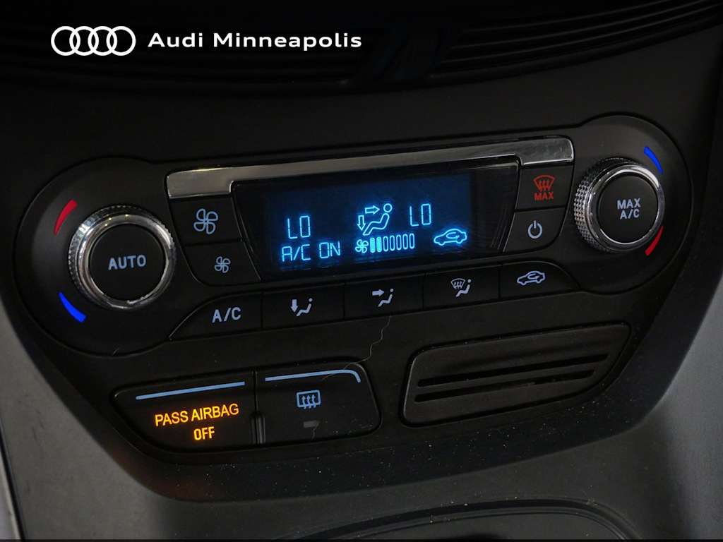 Thumbnail: 2016 Ford Escape - 25