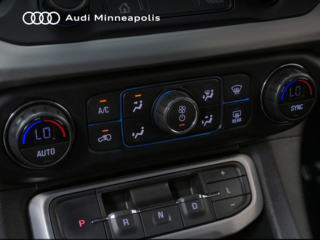 Thumbnail: 2020 GMC Acadia - 23