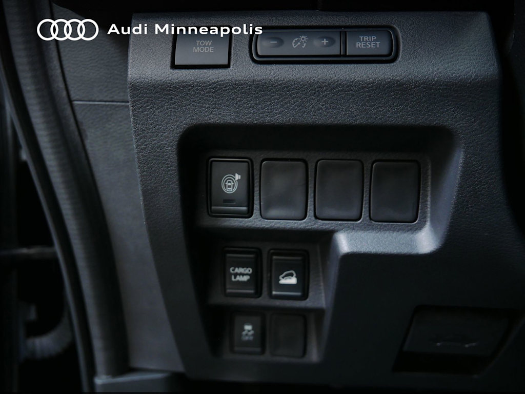 Thumbnail: 2022 Nissan Frontier - 17