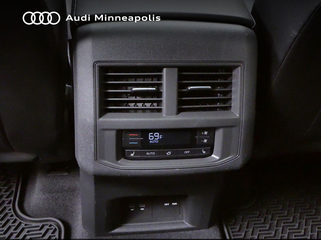Thumbnail: 2023 Volkswagen Atlas - 17