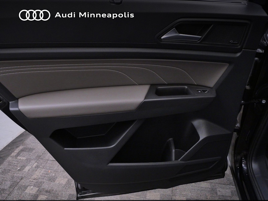 Thumbnail: 2023 Volkswagen Atlas - 16