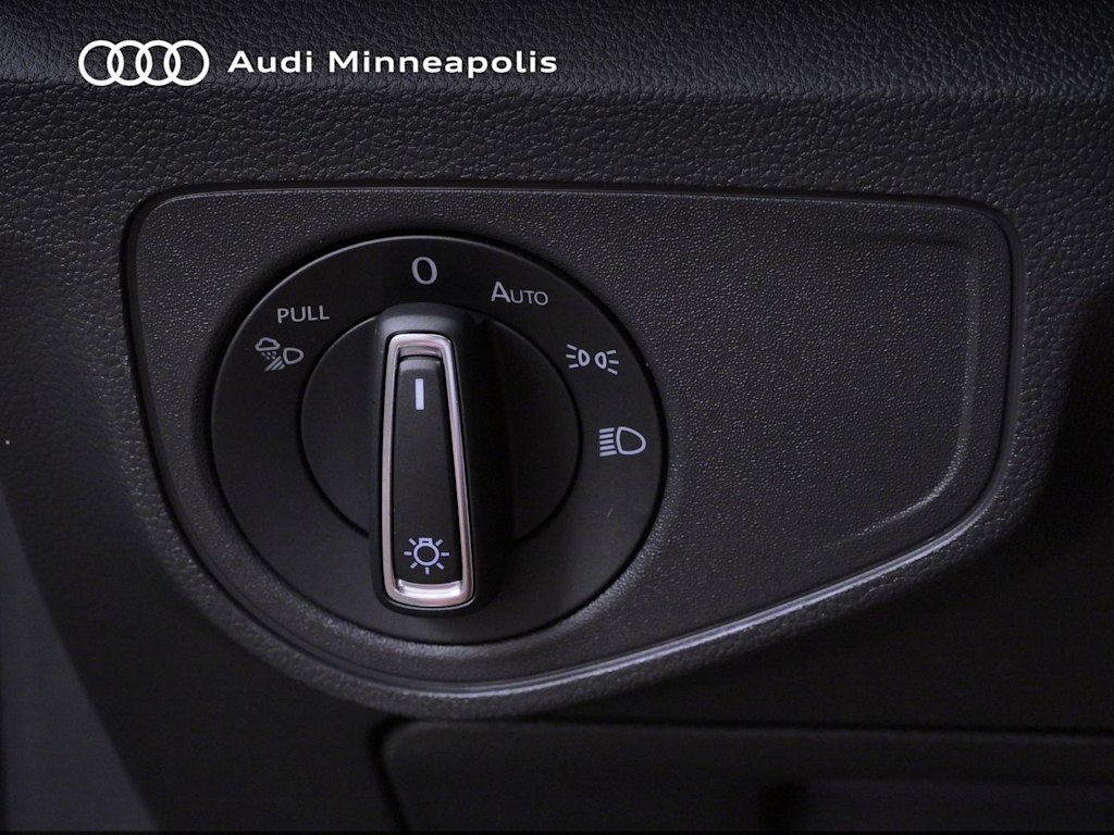Thumbnail: 2023 Volkswagen Atlas - 19