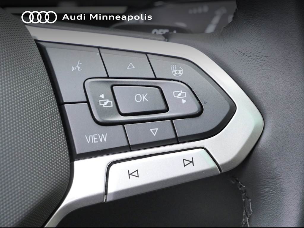 Thumbnail: 2024 Volkswagen Atlas - 23