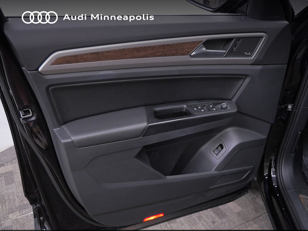 Thumbnail: 2019 Volkswagen Atlas - 14