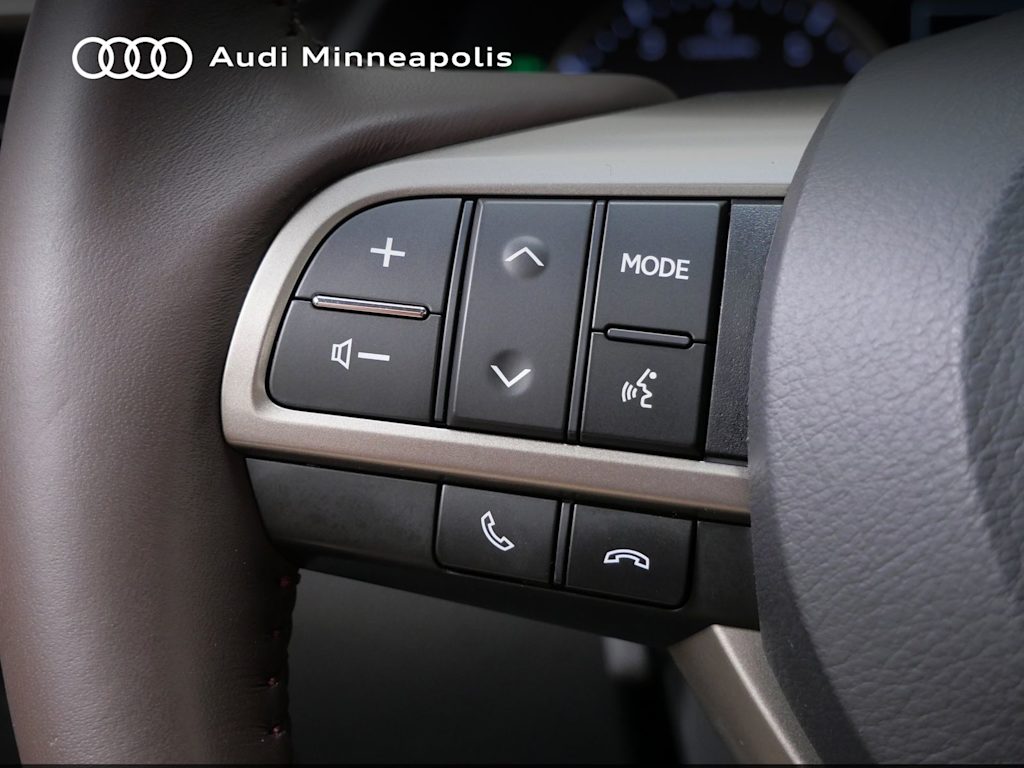 Thumbnail: 2016 Lexus RX - 21