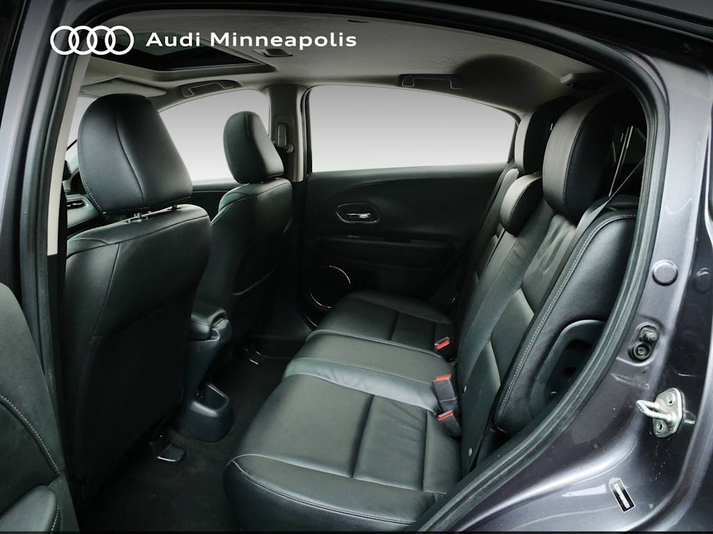 Thumbnail: 2016 Honda HR-V - 8