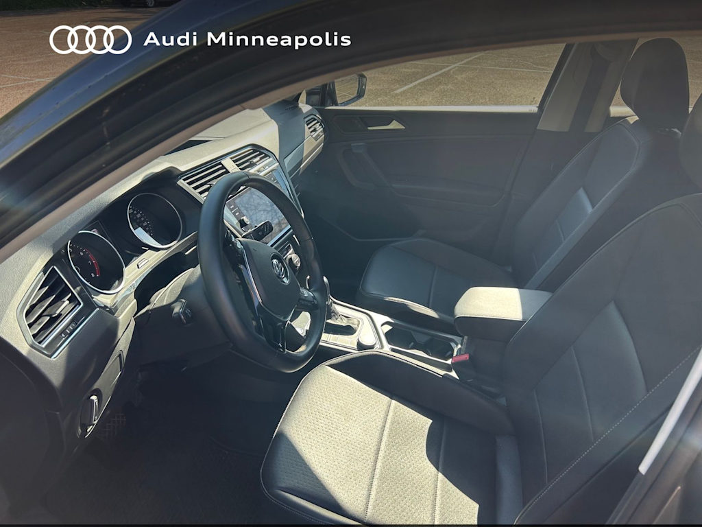 Thumbnail: 2019 Volkswagen Tiguan - 6