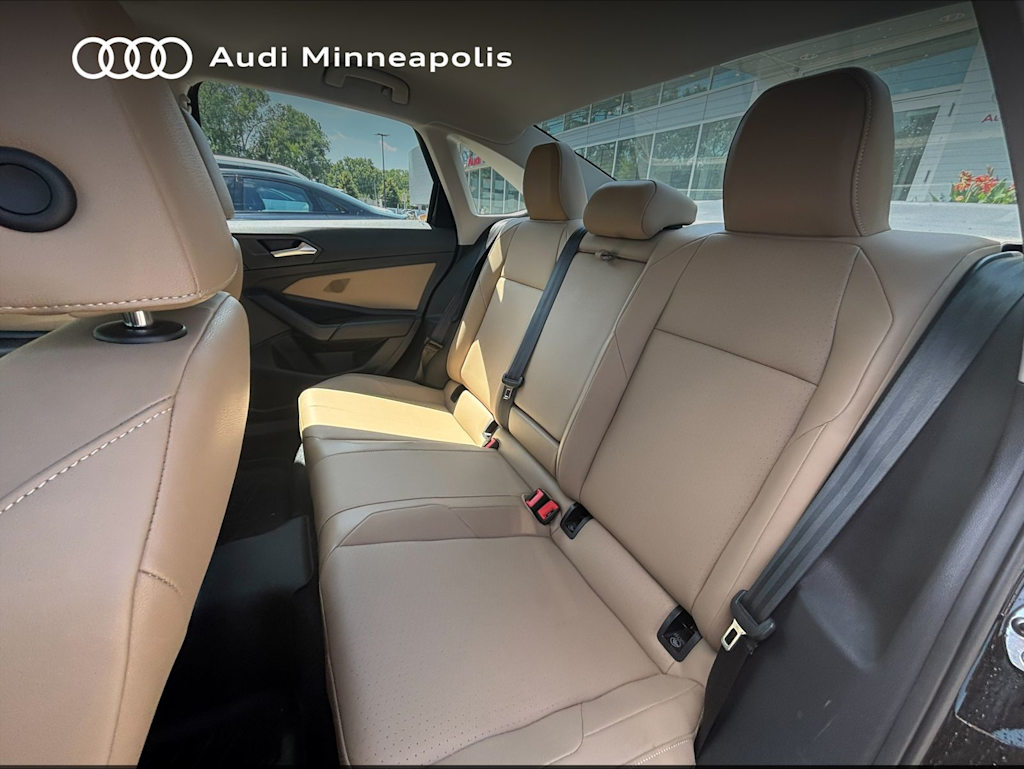 Thumbnail: 2019 Volkswagen Jetta - 15
